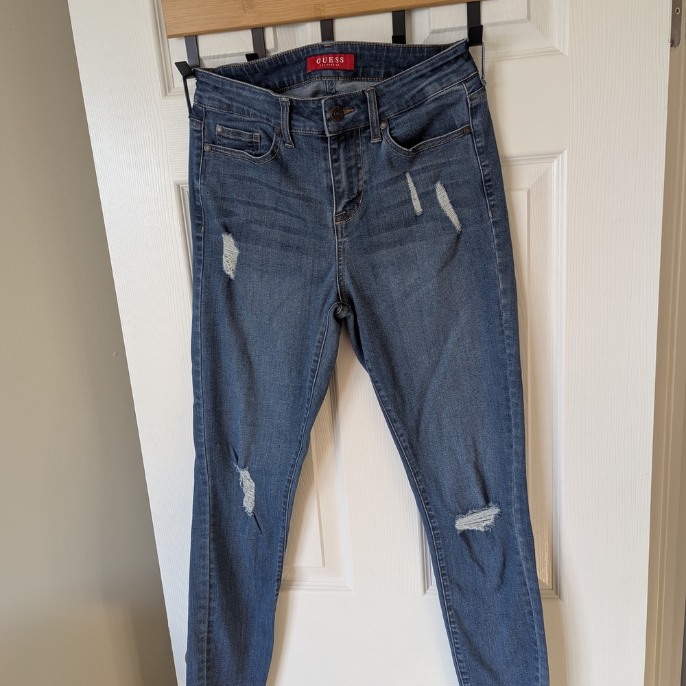 GUESS Women's Classic Blue Skinny Jeans